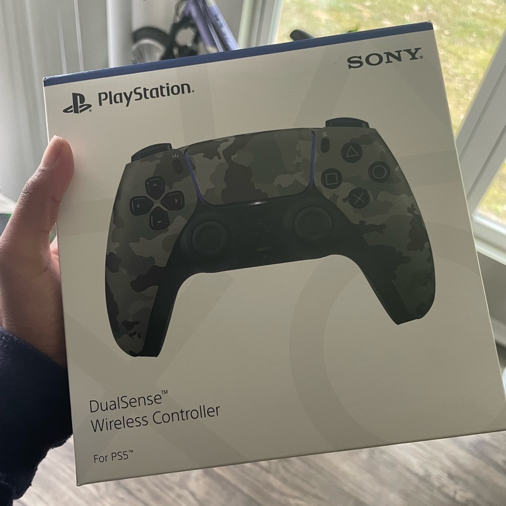 PS5 controller